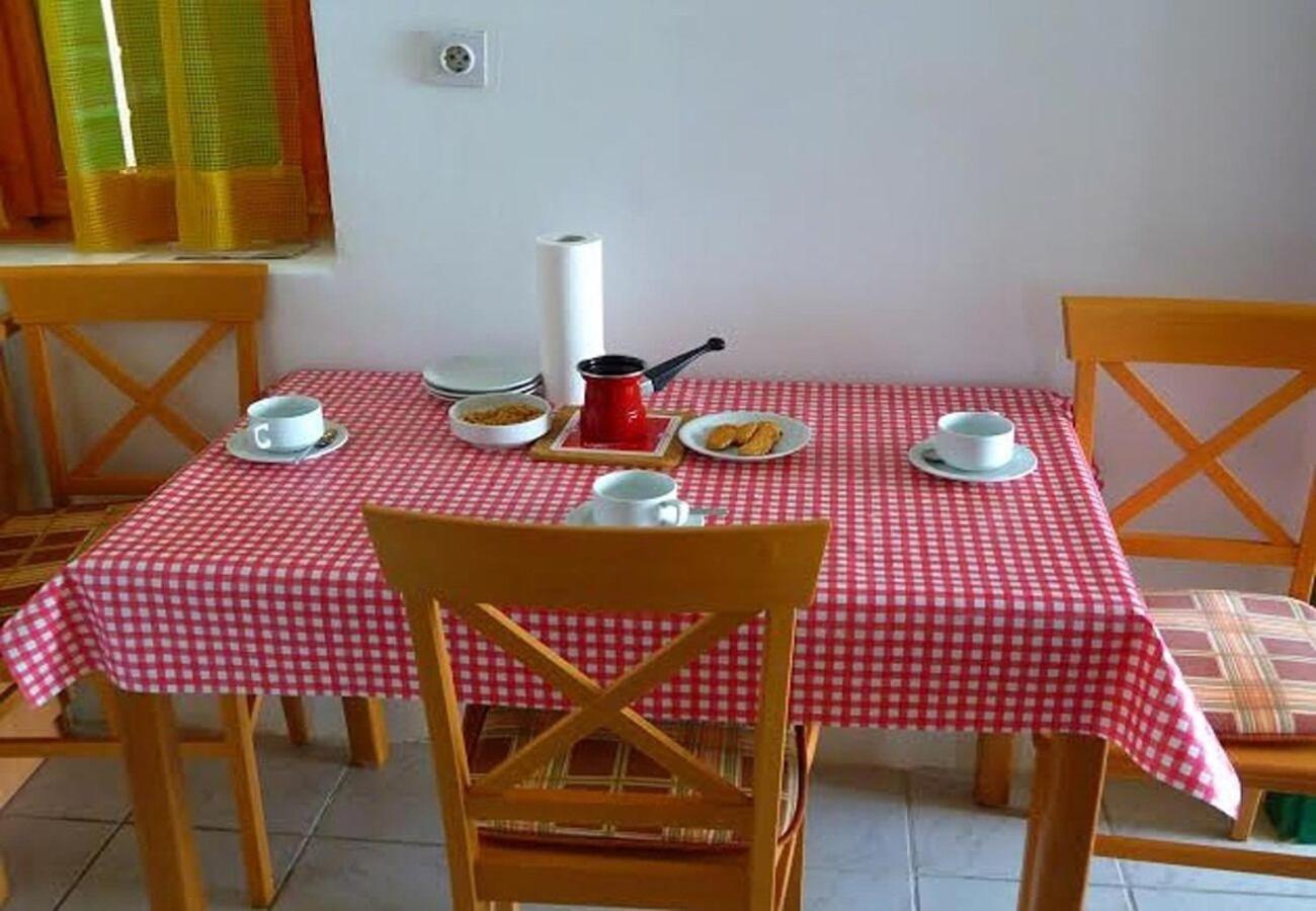 Holiday Home Villa Jadran - 10 M From Beach Preko Exterior foto